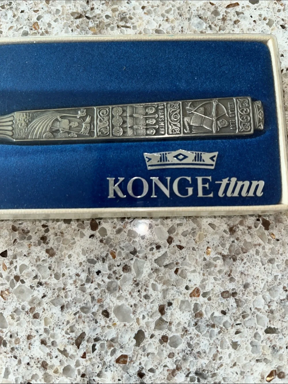 Konge-Tinn Norway Viking Pewter Handle Cheese Plane Stainless Knife Slicer Box